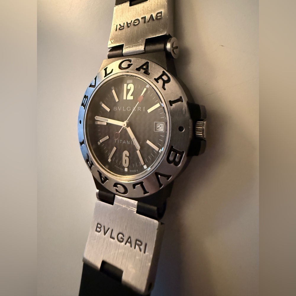Bulgari Men's Watch - See Details - Picture 8 of 9